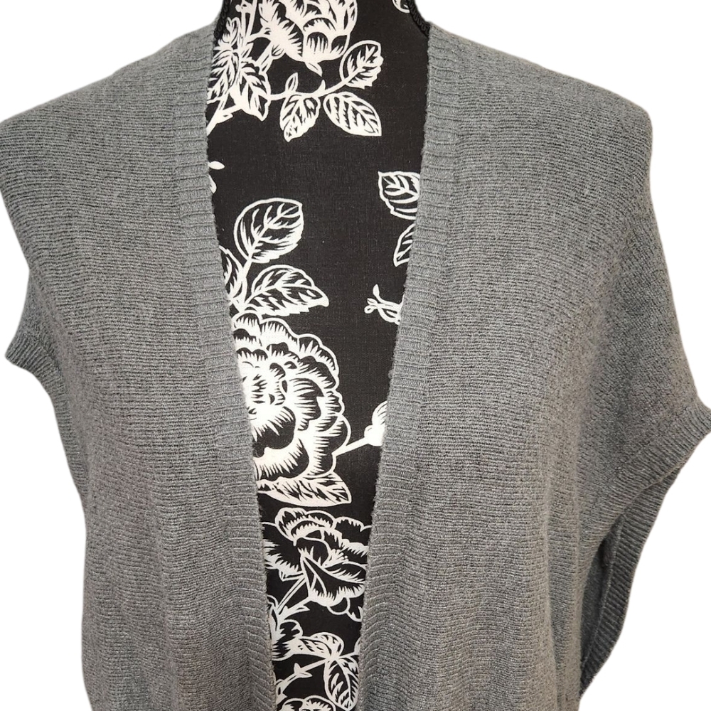 Ruby Moon Sleevless Waterfall Cardigan - image 3